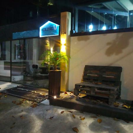 Pousada Bravo House Balneario Camboriu Exterior photo